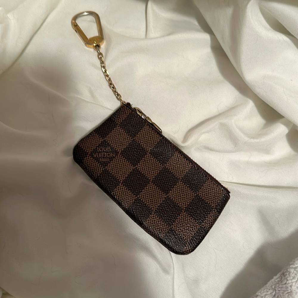 Louis Vuitton Card Holden. Great condition.